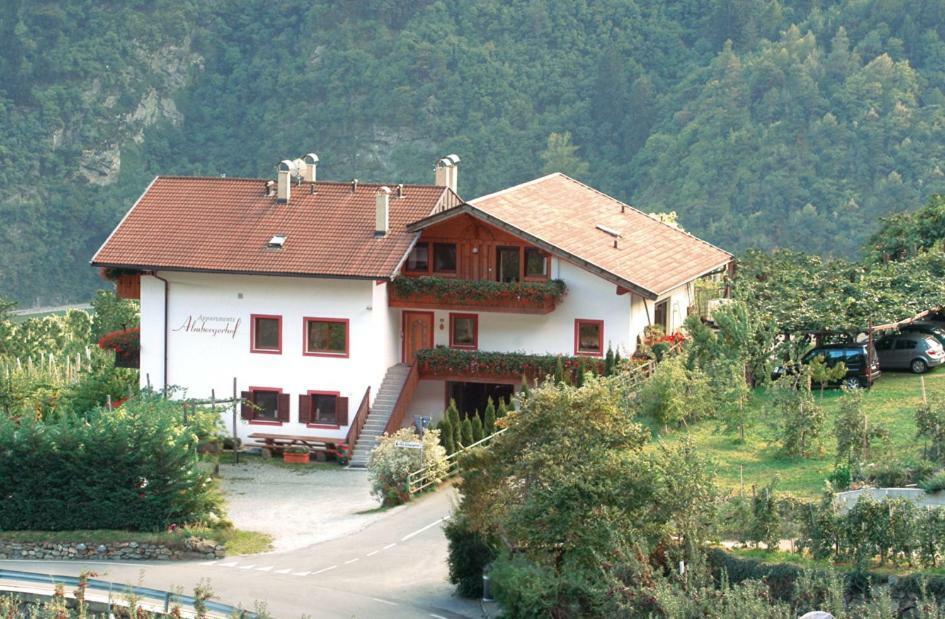 Almbergerhof Apartment Lagundo Exterior photo